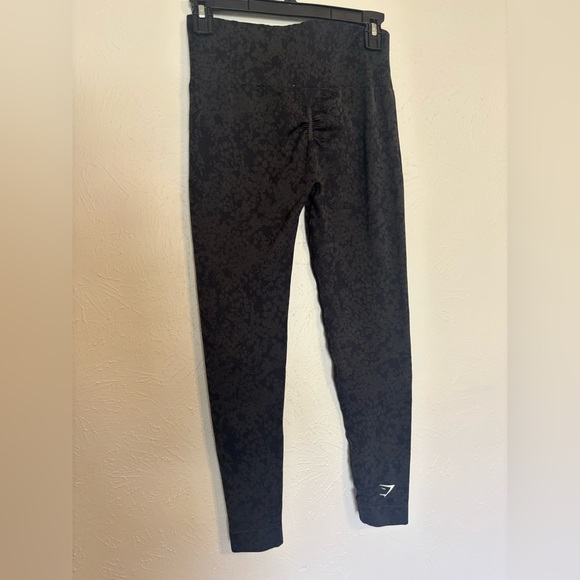 Gymshark adapt Camo leggings small - Picture 5 of 5